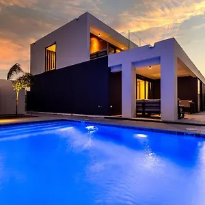  Villa Tuscany Aruba Aruba